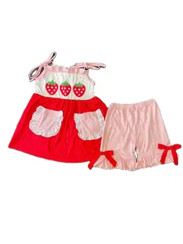Летни дрехи за малките момичета, бутик за детски дрехи на едро, комплект шорти на подтяжках с принтом ягоди