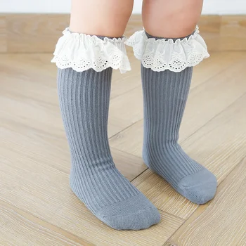 Чорапи за новородени момичета, дантелени детски чорапогащи, нескользящие памучни чорапи за момичета, дългите есенни и зимни чорапи принцеса