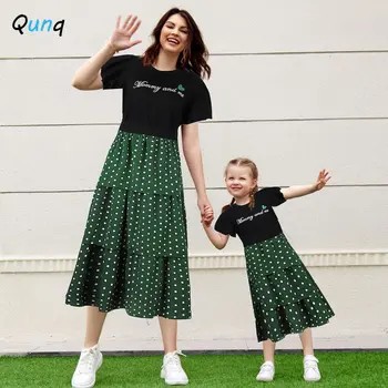 Qunq/ летни дрехи за родителите и децата топ с кръгло деколте и ръкави-мехурчета + пола на точки, комплект от 2 теми, е един и същ дрехи за майки и дъщери