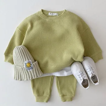 Корейската версия на ежедневна вязаного костюми за бебета и малки деца, пролетно-есенна спортни дрехи за момчета и момичета, комплекти от 2 теми